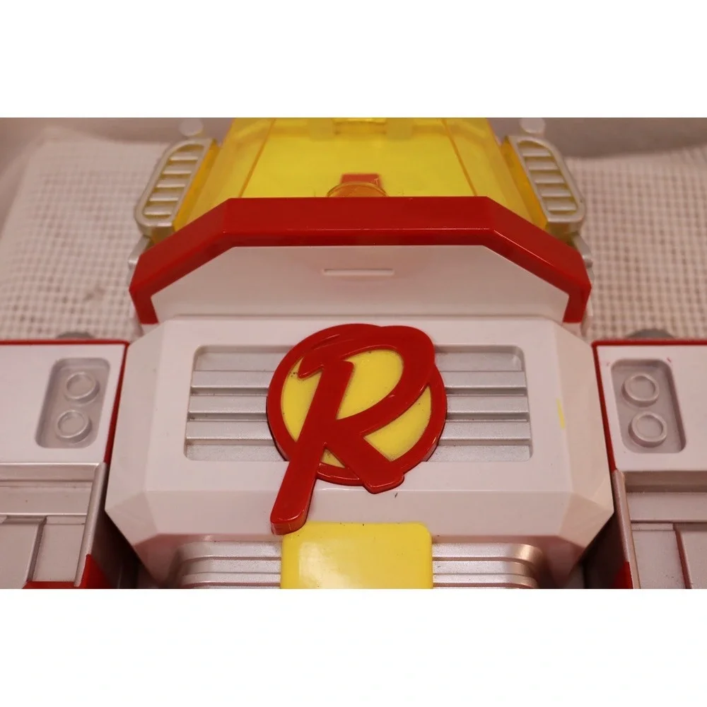 Ryan's World Mega Mecha Titan Robot Transforming Figure Red Yellow White 18in